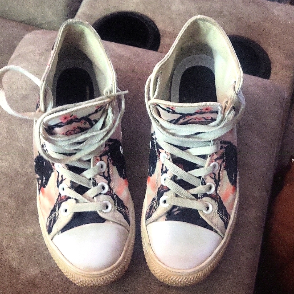 RAAD used Samourai and Pink Flowers white High top